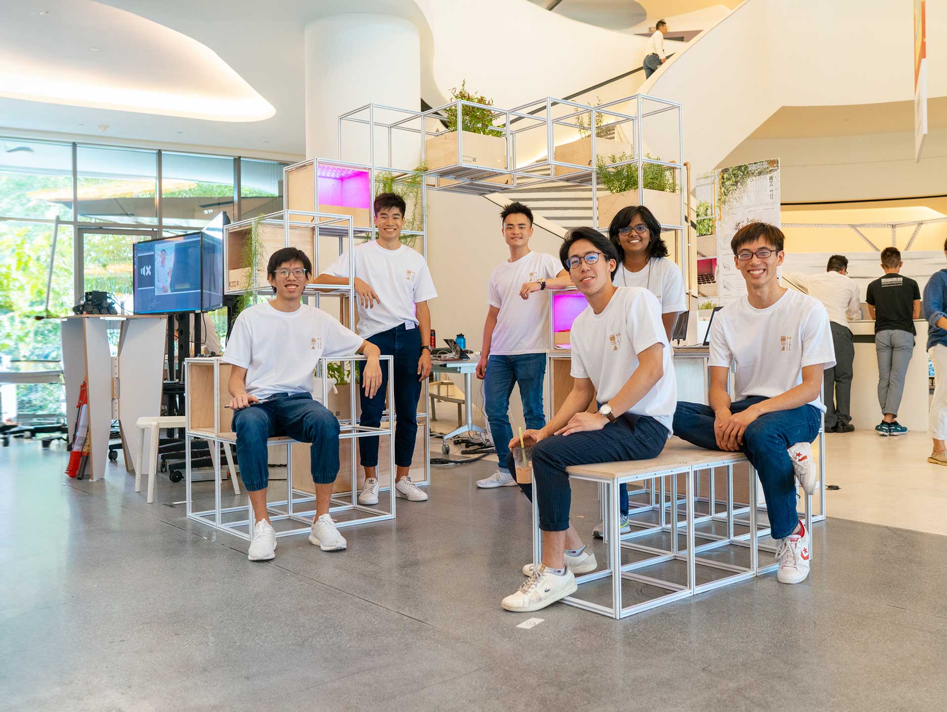 dive-masthead-student-image