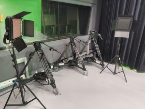 Multicam Tripods and Stading Lights